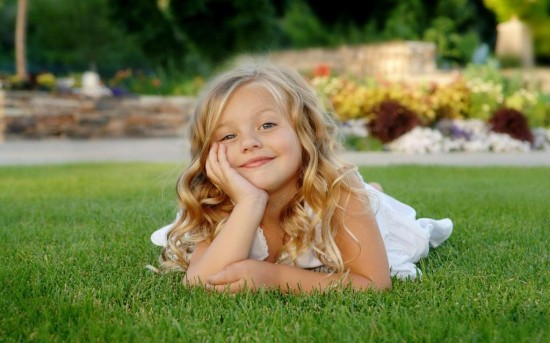 Giving Charming SmIle
