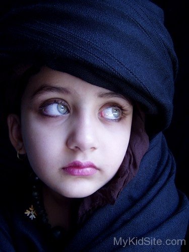 Afghanistan Beautiful Girl
