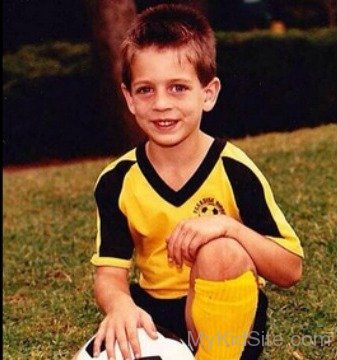 Childhood Picture Of  Aaron Rodgers