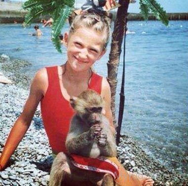 Childhood Picture Of  Azarenka