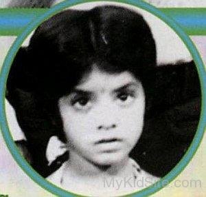 Childhood Picture Of Divya Bharti
