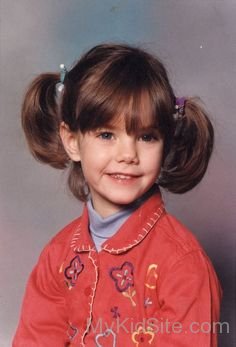 Childhood Picture Of Kaya Scodelario