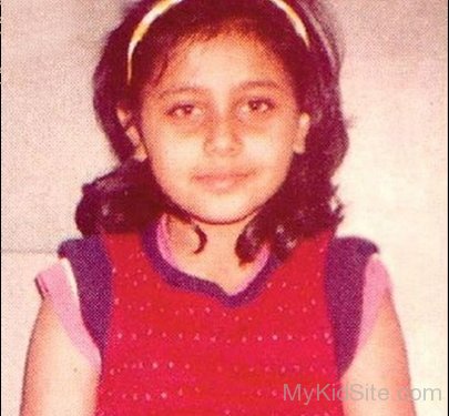 Childhood Picture Of  Rani Mukerji