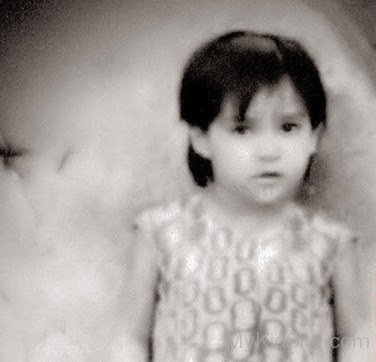 Childhood Picture Of  Reema Khan