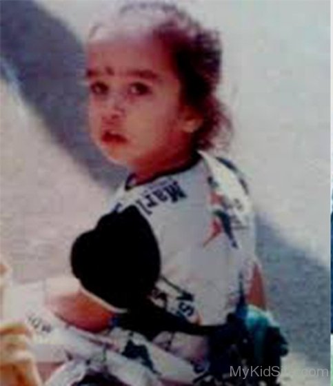 Childhood Picture Of Shraddha Kapoor