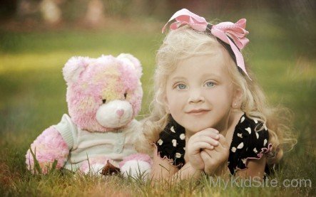 Cute Baby Girl With Teddy
