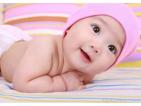 Baby Wearing Pink Cap-MK123