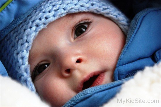 Cute Baby Boy In Warm Dress-MK456043