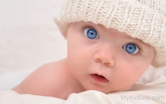 Cute Baby Boy Blue Eyes Image -kd39