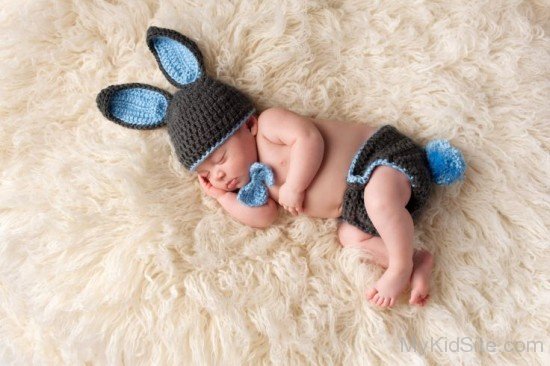 Cute Baby Boy Sleeping Image